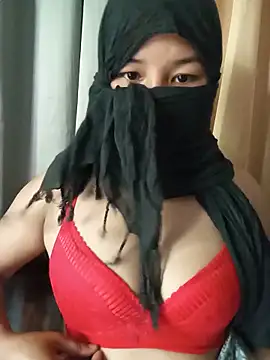 Snapshot of Leeza_123 chatting on 05.21.26 Leeza 123 online show from 05.21.26