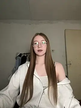 Eseniya  online show from 01.06.26