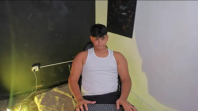 Nicole and thiago1 online show from 02.18.26