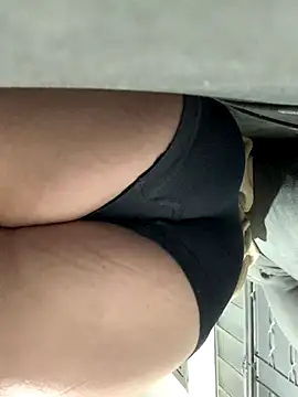 Loirinhaseexy01 online show from 01.06.26