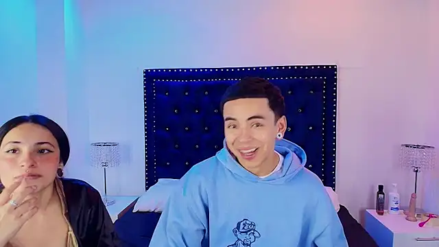 Jaden and sofia online show from 04.15.26