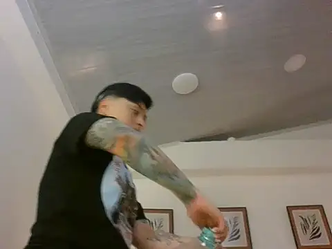 Snapshot of kat_paradise chatting on 01.06.26 kat paradise online show from 01.06.26