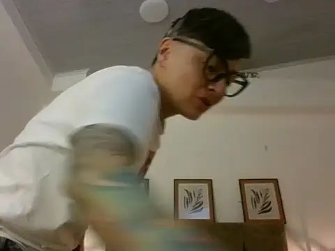 kat paradise online show from 02.24.26