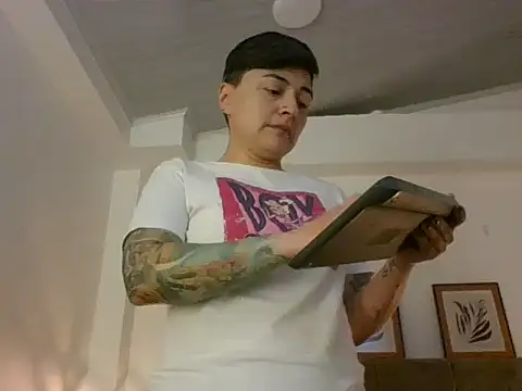 kat paradise online show from 03.15.26