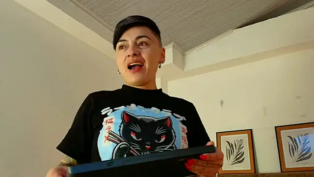 kat paradise online show from 04.12.26