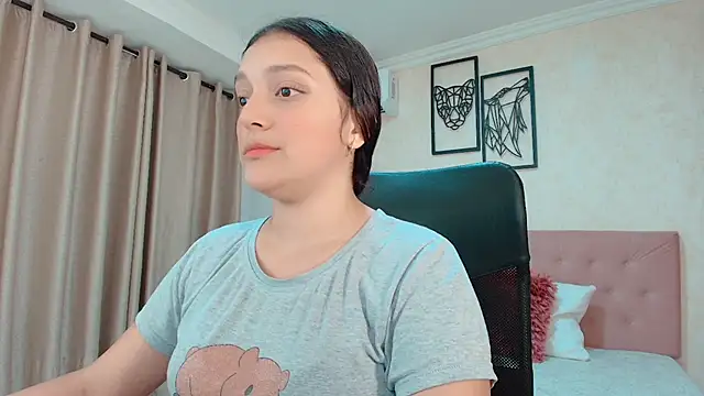 littlemolly walcott online show from 06.25.26