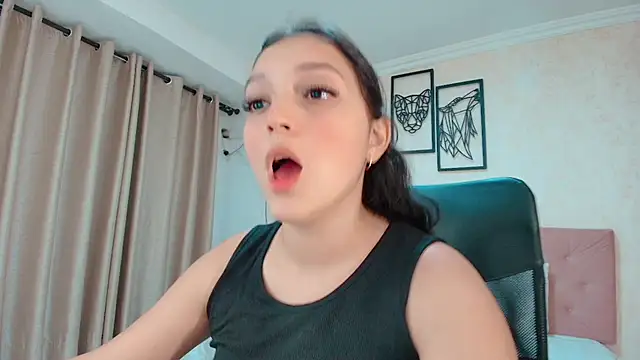 littlemolly walcott online show from 07.06.26