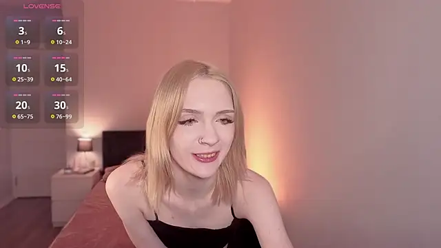 lily moony online show from 04.05.26