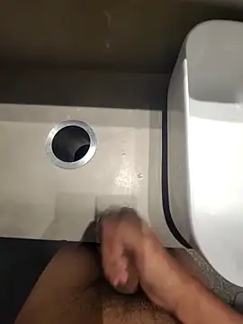 Snapshot of jerryrooh69 chatting on 02.12.26 jerryrooh69 online show from 02.12.26