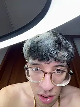 ArthurDavies  online show from 02.09.26