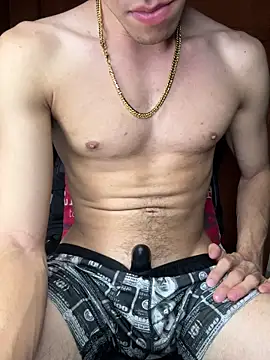 ArthurDavies  online show from 03.04.26