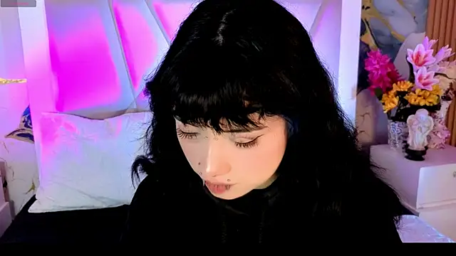 Snapshot of Sienna_Desiree chatting on 04.20.26 Sienna Desiree online show from 04.20.26