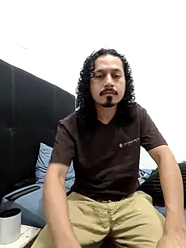 CarlosGM77 online show from 04.30.26