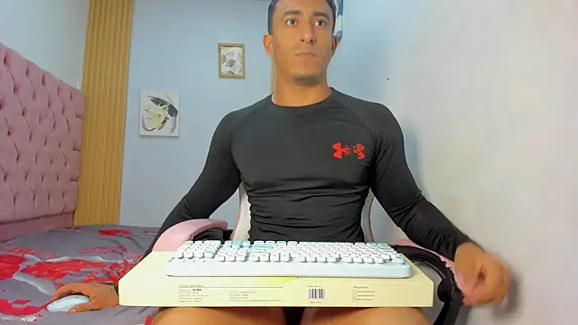 axelsavage042 online show from 01.05.26