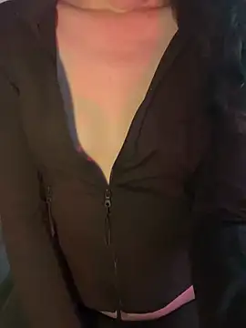 Annaluvv online show from 04.26.26