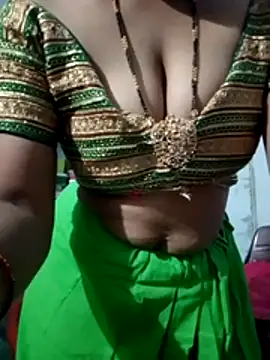 Snapshot of ramya_sri chatting on 02.15.26 ramya sri online show from 02.15.26