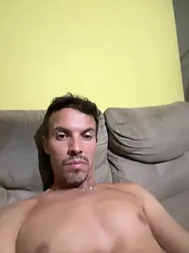 Snapshot of Naldopaugrand chatting on 02.12.26 Naldopaugrand online show from 02.12.26