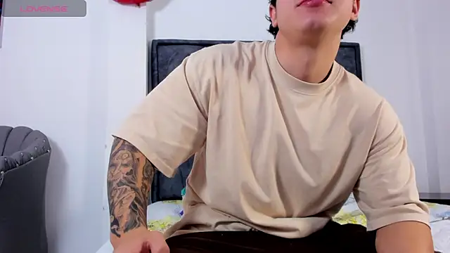 Liam saint online show from 02.01.26