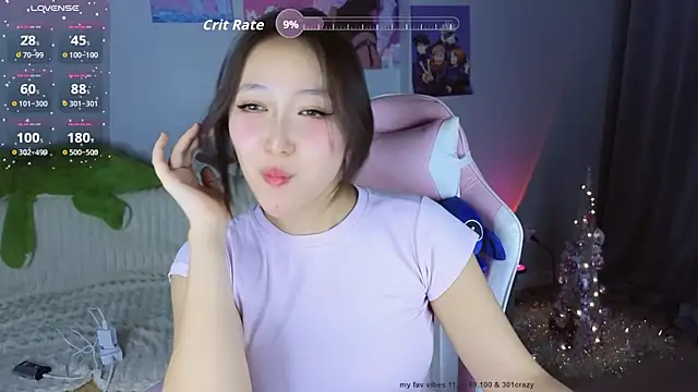 Snapshot of jasmilee chatting on 01.07.26 jasmilee online show from 01.07.26