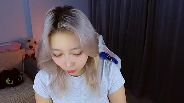 jasmilee online show from 02.07.26