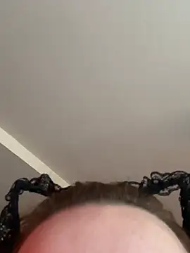 KittyCreamKisses online show from 02.18.26