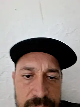 Johnnyhotlatmale online show from 01.13.26