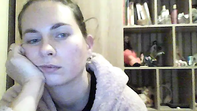 VikiLove765 online show from 01.07.26