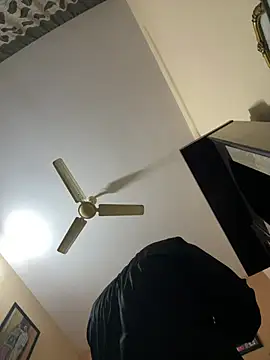 hairyboypenis online show from 04.04.26