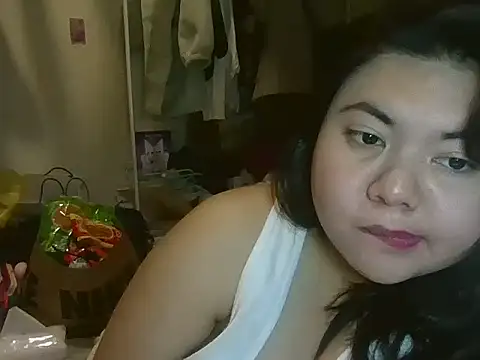 Allie 143 online show from 02.27.26