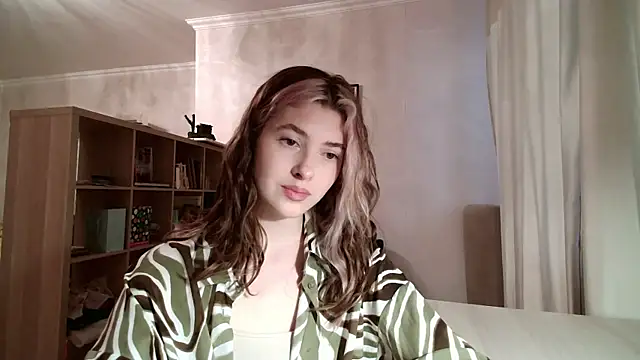 Snapshot of Dia_DeAmas chatting on 02.25.26 Dia DeAmas online show from 02.25.26