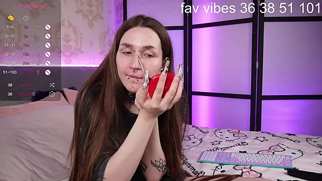 Alice Goth online show from 02.07.26