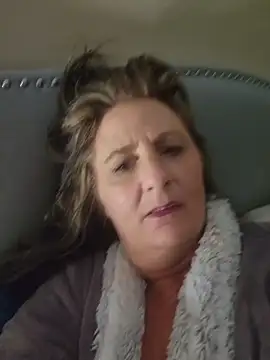 HotAzMilf online show from 02.02.26