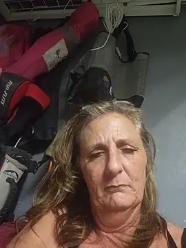 HotAzMilf online show from 04.15.26