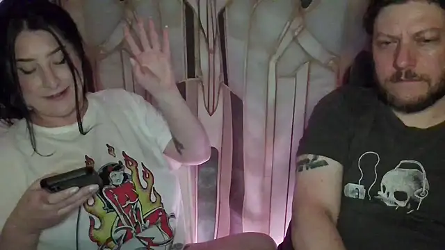2feral online show from 05.10.26