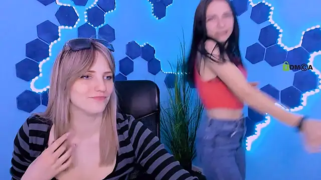 Snapshot of sweetie_chloe_ chatting on 03.21.26 sweetie chloe online show from 03.21.26