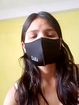 Snapshot of Sakshi-Aditi chatting on 03.14.26 Sakshi-Aditi online show from 03.14.26