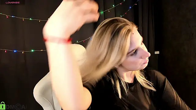 SoftLana online show from 01.08.26