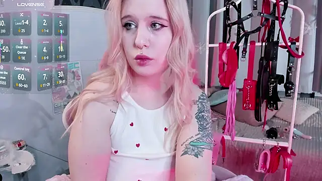  FrostLuna online show from 01.09.26