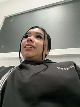 Liaevans   online show from 01.09.26