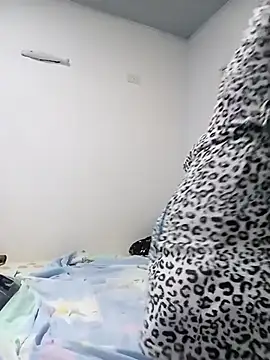 IIv0ryN0IIReX-XX online show from 02.14.26