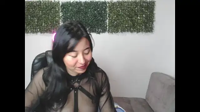 LolaOpalX online show from 01.13.26