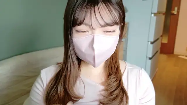 Snapshot of __Yui_ chatting on 01.15.26 Yui online show from 01.15.26