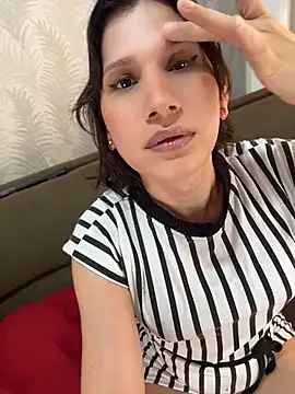 Snapshot of milablossom01 chatting on 07.20.26 milablossom01 online show from 07.20.26