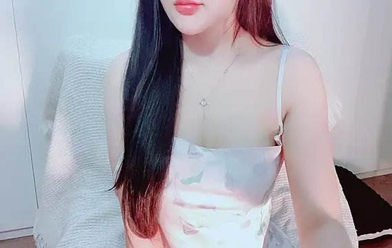 Junnatalie   online show from 01.12.26