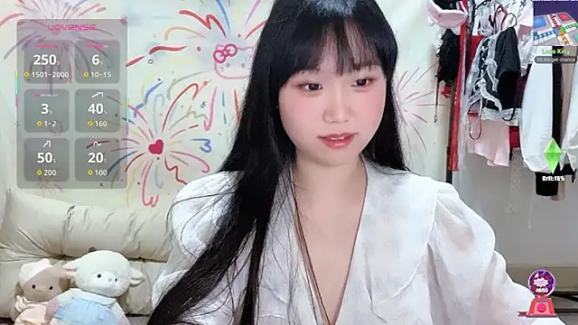 xiaoguai99 online show from 04.11.26