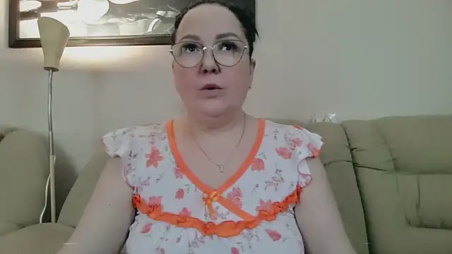 infinity loveliness online show from 04.11.26