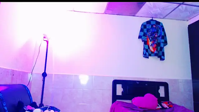 jazmin wolf online show from 02.23.26