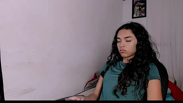 hazel slim online show from 03.01.26