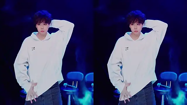 Snapshot of Gay-brave010 chatting on 01.08.26 Gay-brave010 online show from 01.08.26