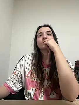 OutsiderMuse online show from 04.02.26